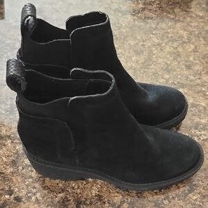 New Dolce Vita Women's Black Ankle Boots size 7